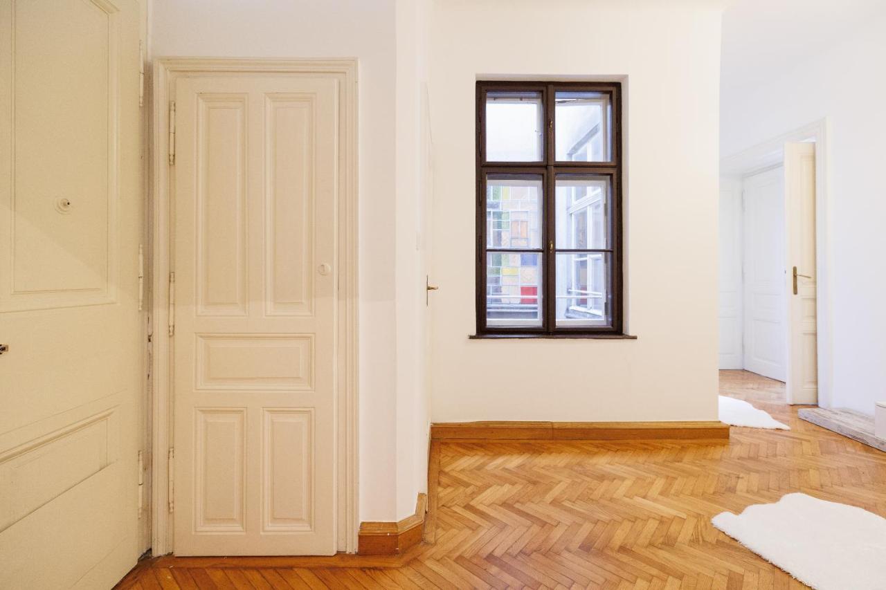 Central Apartment - Private Sauna Вена Экстерьер фото